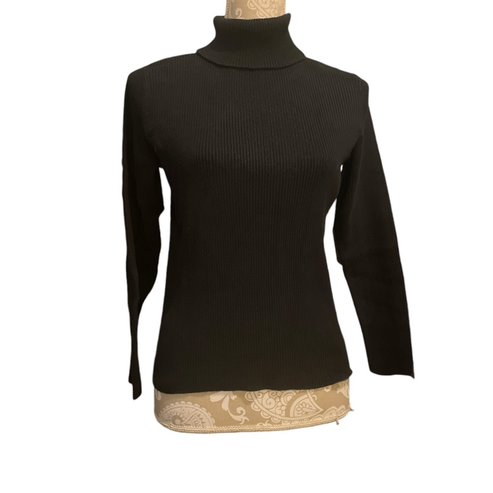 KR Essentials Women’s Size Medium 100% Cotton black Turtle Top.